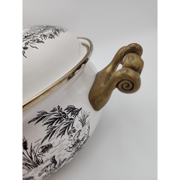 Tabletops Unlimited Pot with Lid Brass In English Toile Enameled Pattern 9"x 5" - Picture 14 of 16